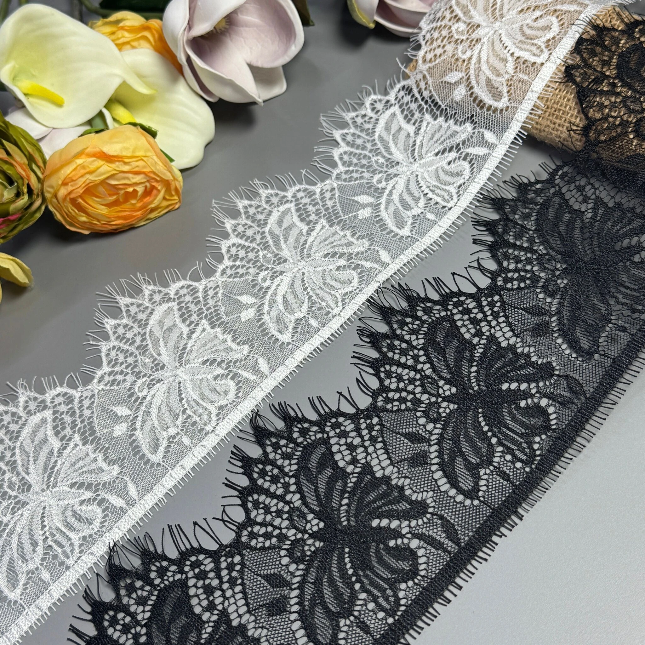 Французьке мереживо оптом на рулонах для ательє та дизайнерів