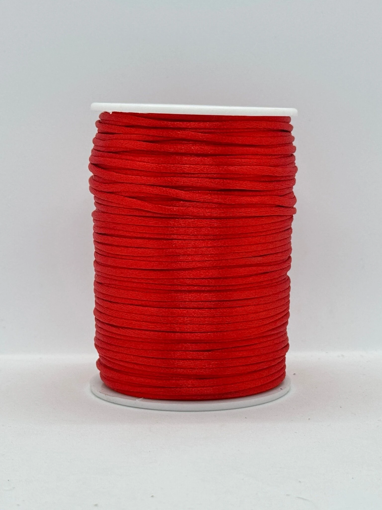 Атласний корсетний шнур 2.3 мм оптом — рулони для корсетів, кулісок і худі