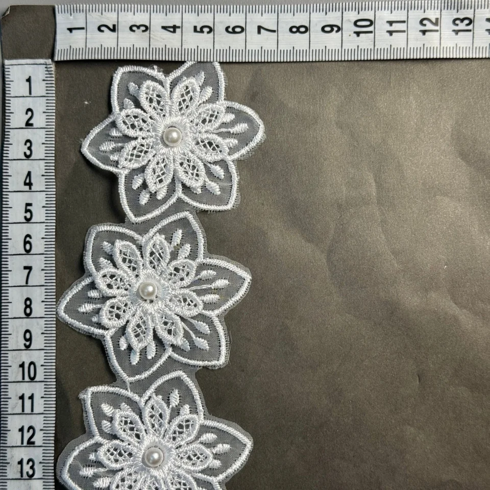 Мереживо поліестер 3D 7 см. H3795 (10 ярд/9.1 м.), білий