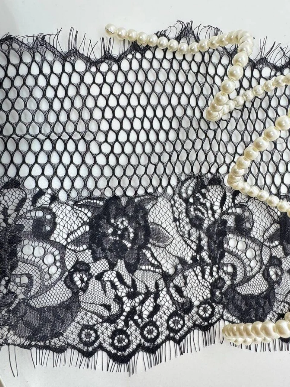 Мереживо французьке J73084 27 см. (10*3 м.), чорний