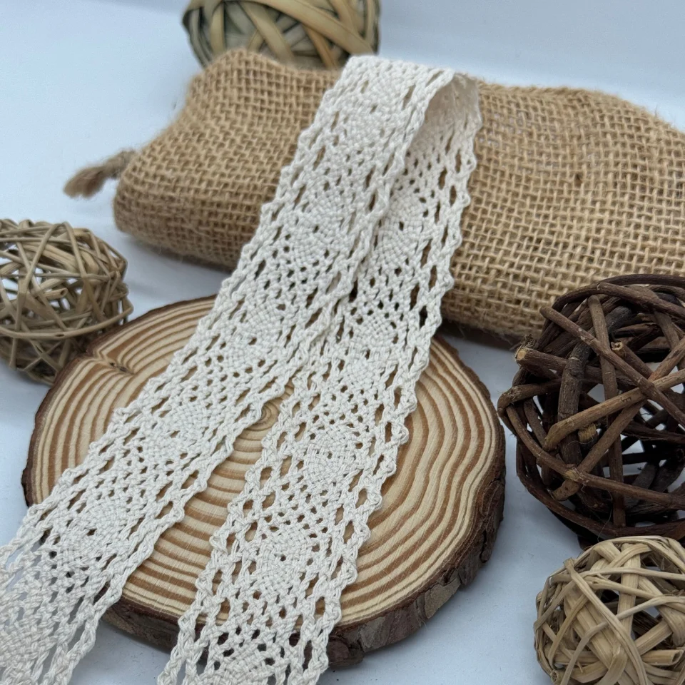 Кружево макраме 8021 3 см (200 ярдов/182,8 м.), бежевый