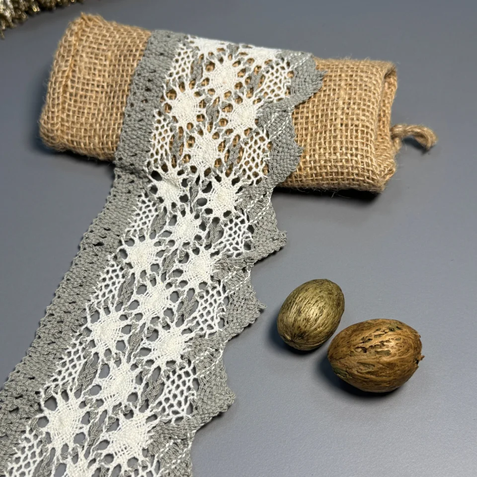 Мереживо макраме 5-2 8,5 см.(100 ярдів/91,4 м), сірий+бежевий