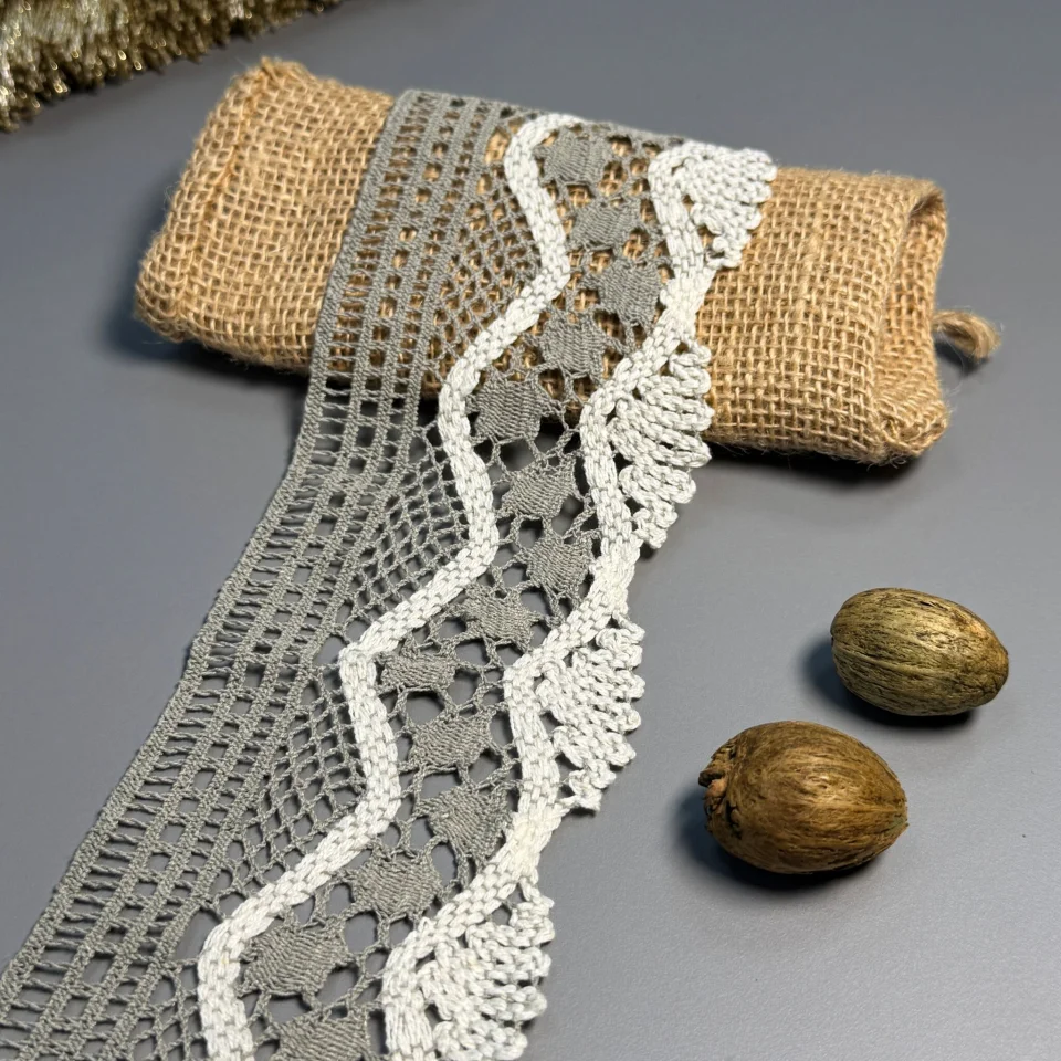 Мереживо макраме 15-2 8 см.(100 ярдів/91,4 м.), сірий+бежевий