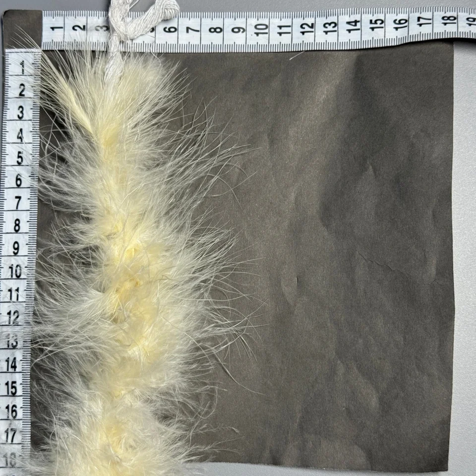 Пір'я боа 16 гр. (2 метра), 10 бежевий