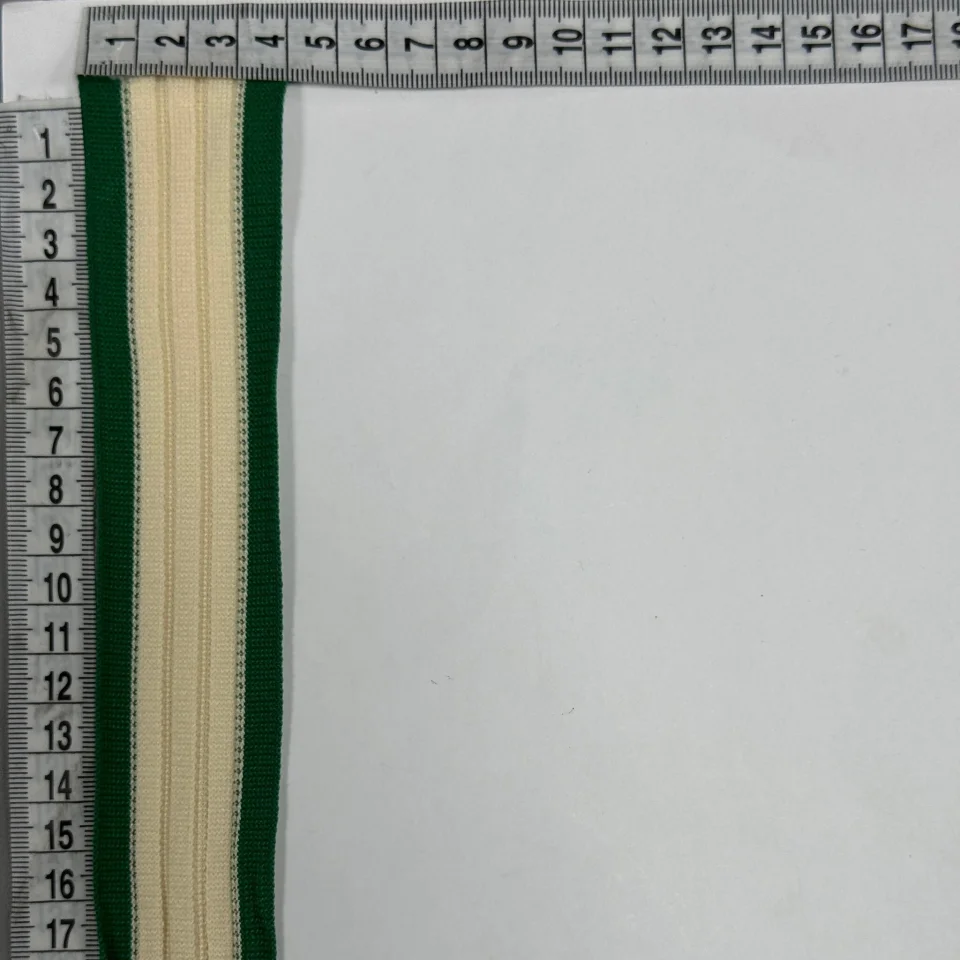Лампас трикотажний D#4 4 см (50 м), C:3 молочний+зелений