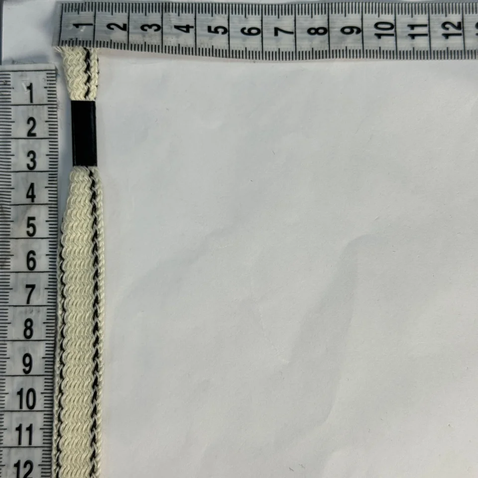 Шнурок в штани плоский широкий п/н (140 см), білий+чорний