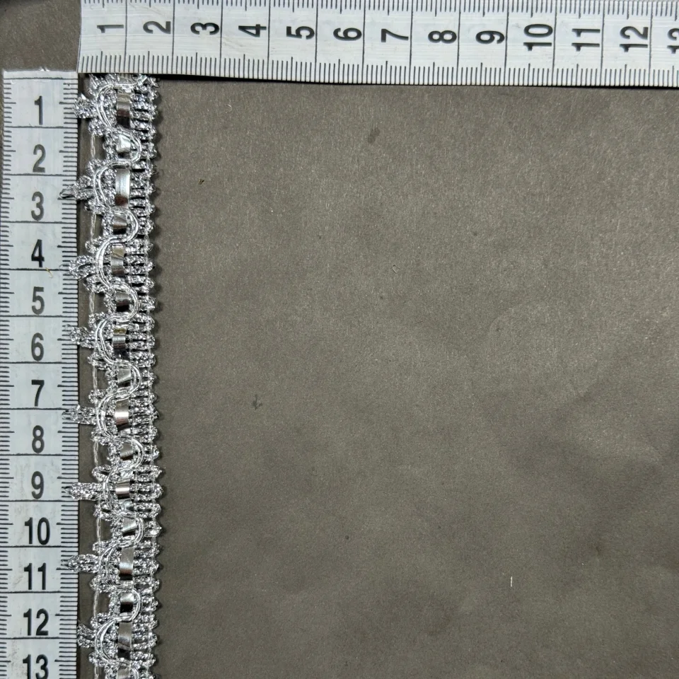 Тасьма люрекс 10601 (20 ярдів/18,28 м.), срібло