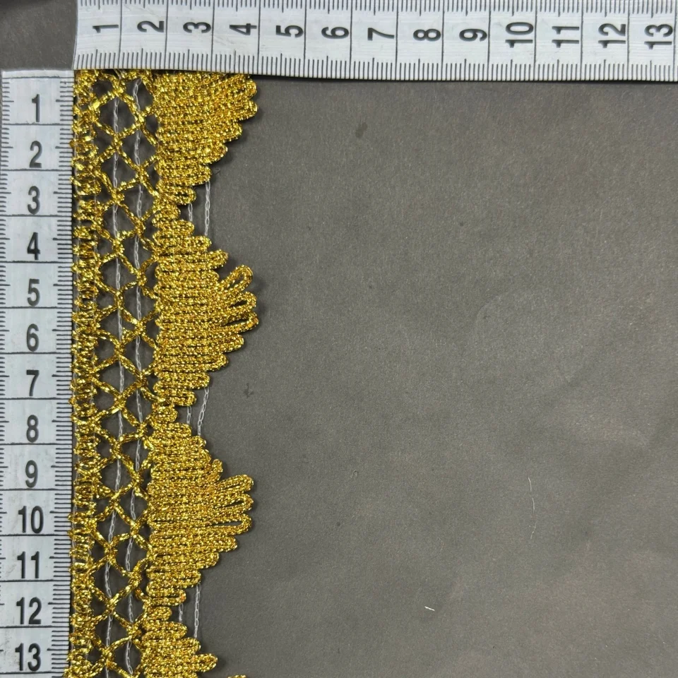 Тасьма люрекс 13-15059 (20 ярдів/18,28 м.), золото
