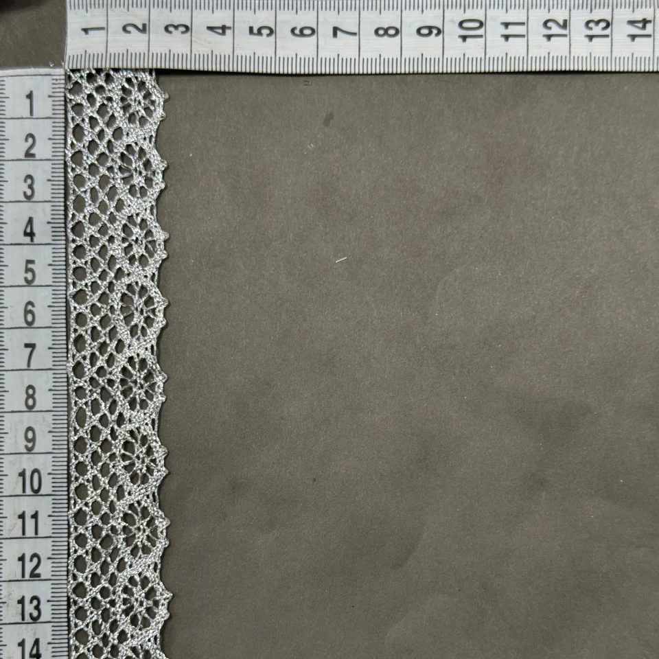 Тасьма люрекс 13-10453 (20 ярдів/18,28 м.), срібло