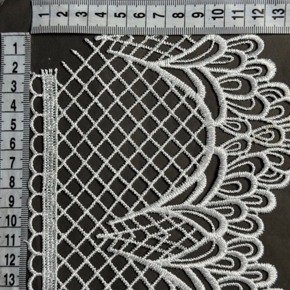 Мереживо поліестер ВВ401880-15 15 см.(15 ярдів/13.5 м.), теплий білий