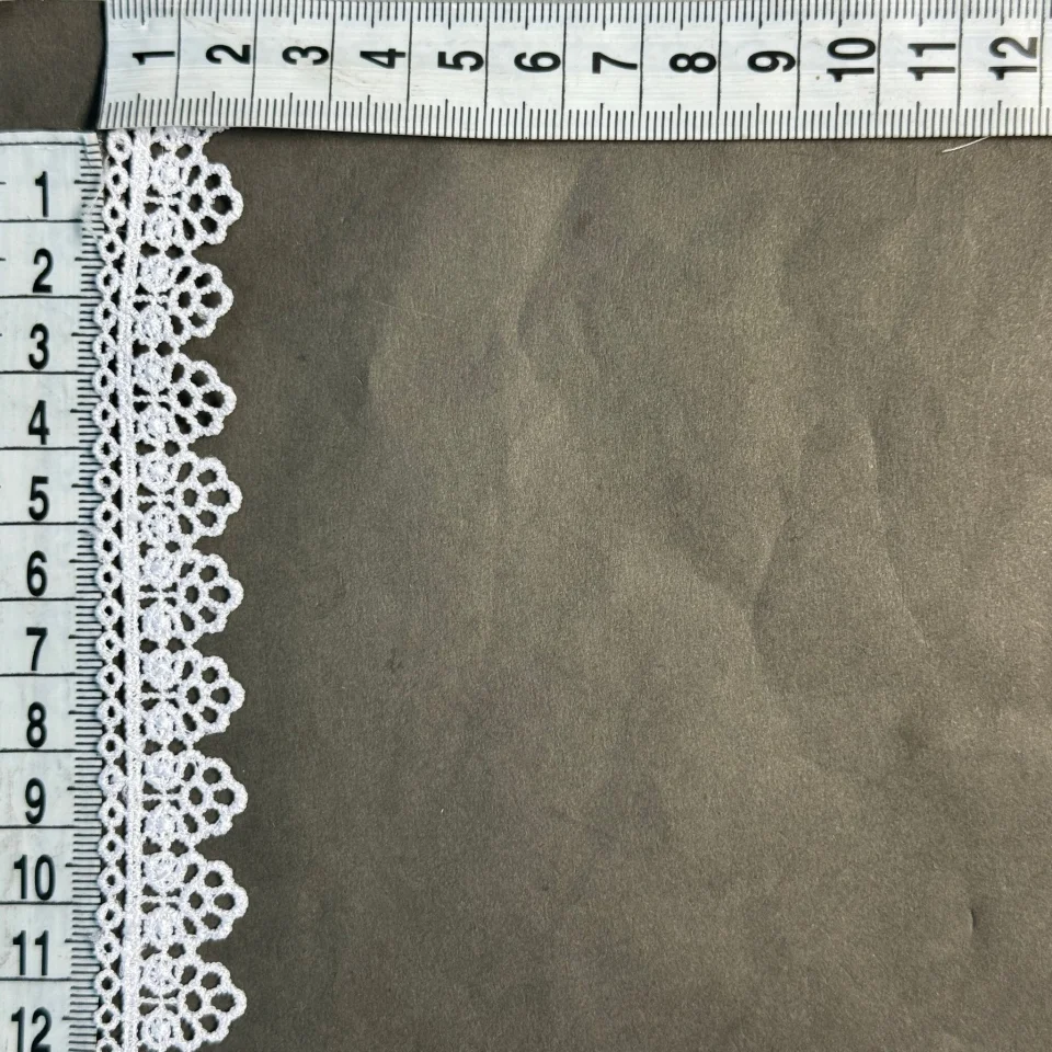 Кружево полиэстер ВВ104559 2 см.(30 ярдов/27.3 м.), тёплый белый