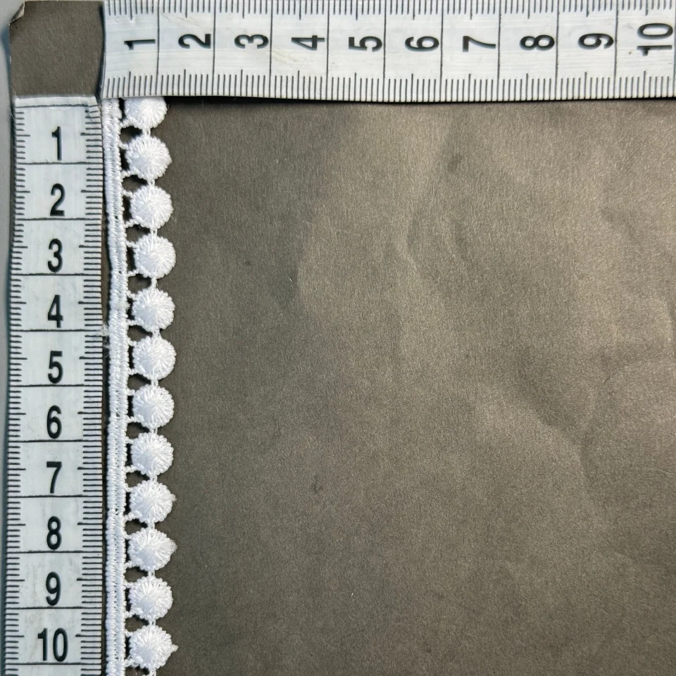 Кружево полиэстер ВВ104784 1,5 см.(30 ярдов/27.3 м.), теплый белый