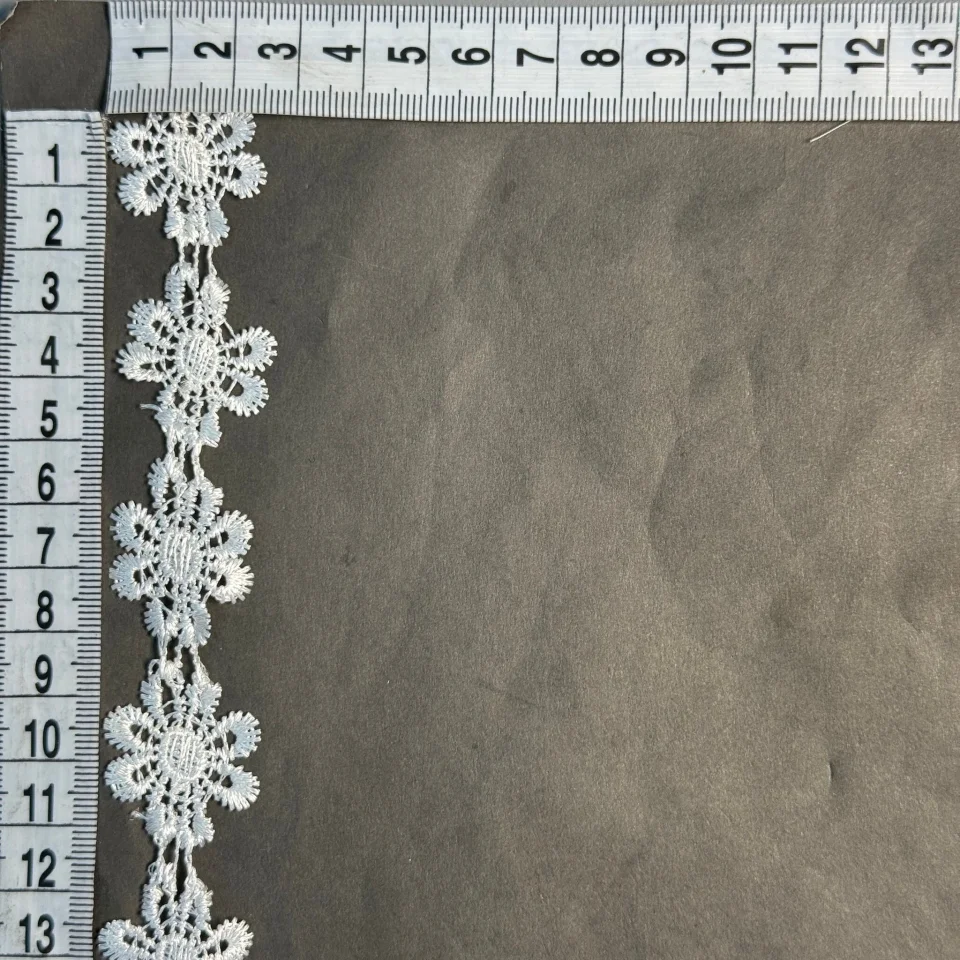 Кружево полиэстер ВВ102551а 2,5 см(30 ярдов/27.3 м.), 42 тёплый белый