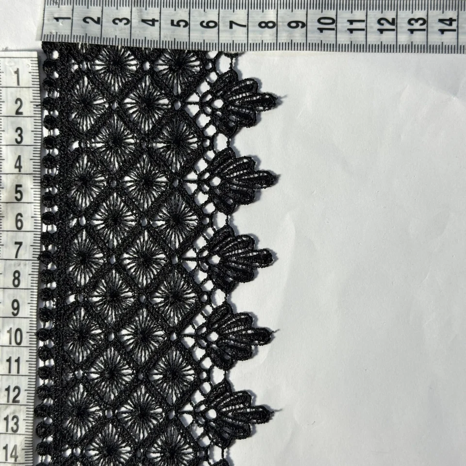 Мереживо поліестер 184 9 см. 9 см.(19-19.5 метрів), чорний (19 метрів)