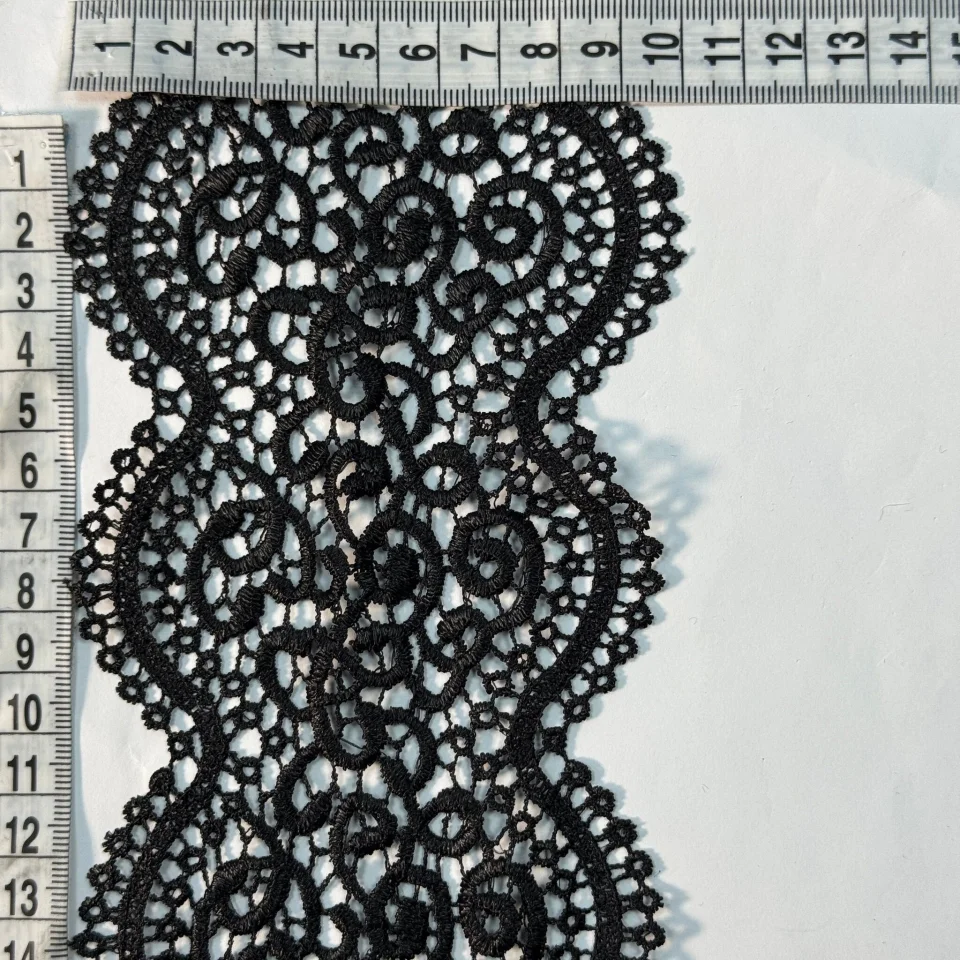 Кружево полиэстер 37 11 см.(20-22 метров), черный (22 метра)