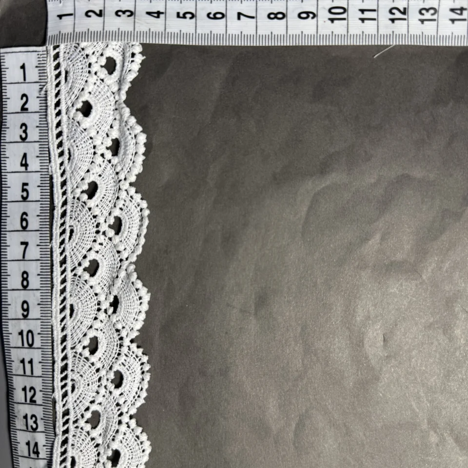 Мереживо поліестер 2 4 см.(19.7 метрів), молочний (19.7 метрів)