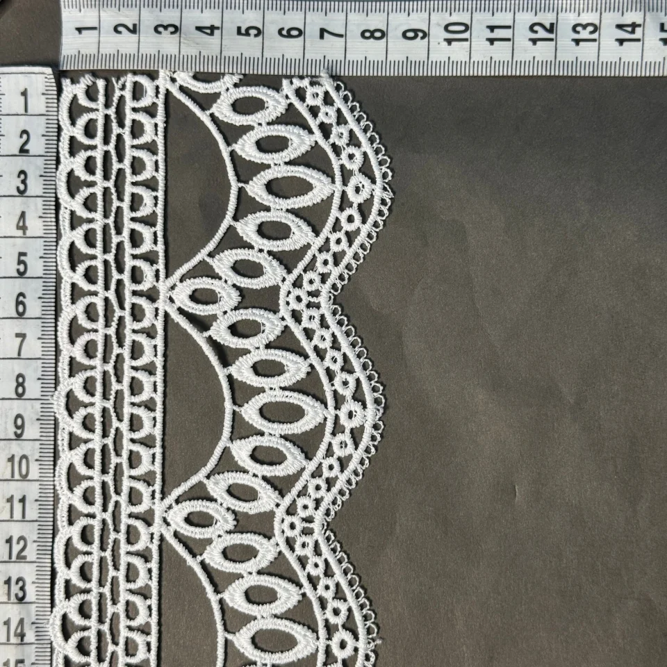 Кружево полиэстер 183 8 см.(18.5 метров), белый