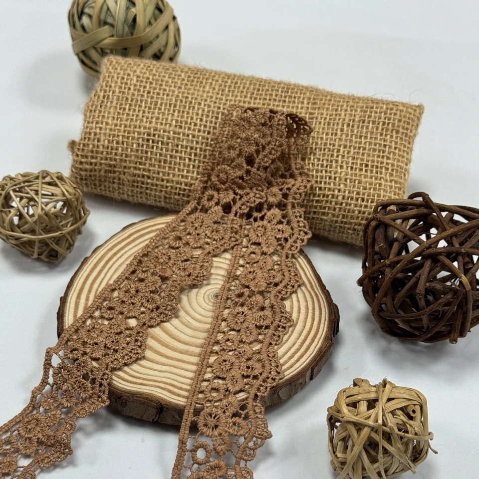 Кружева полиэстер 9029 4 см.(15 ярдов/13.5 м.), коричневый