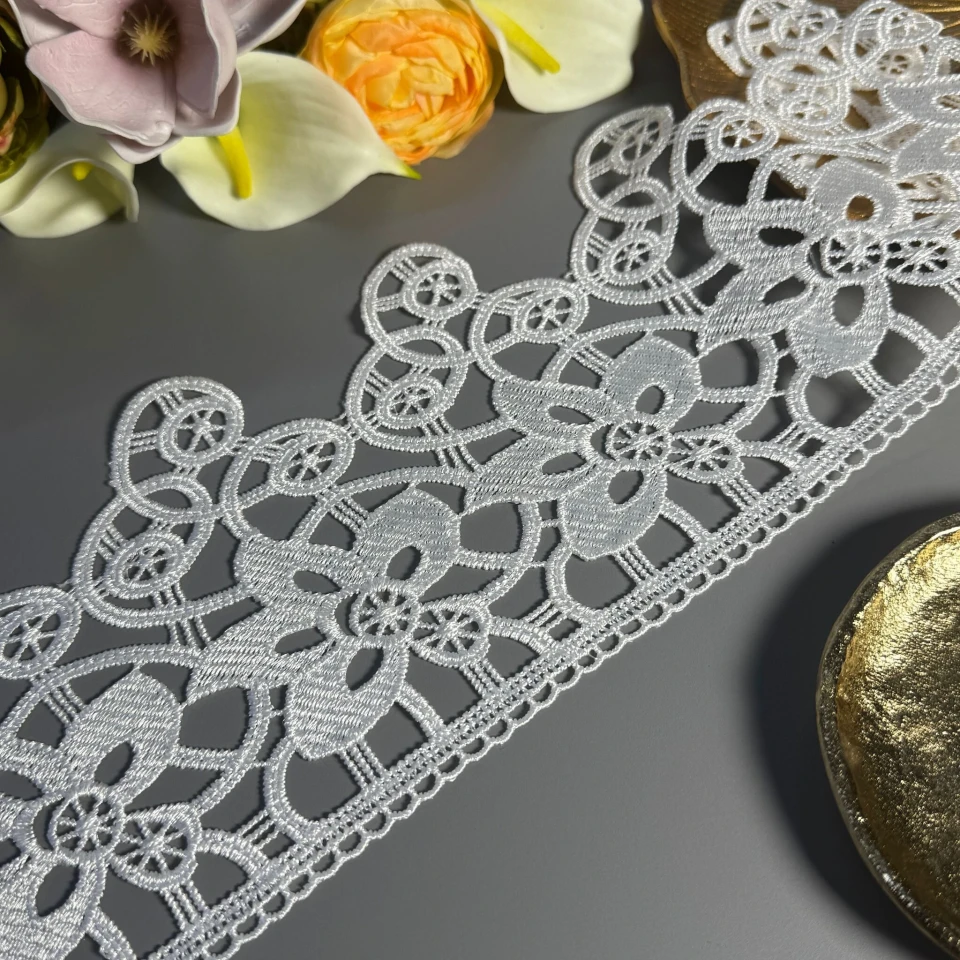 Кружева полиэстер ВВ301762-15 15 см.(15 ярдов/13.5 м.), теплый белый