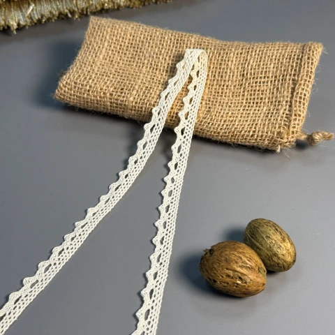 Мереживо макраме 7428 1 см.(400 ярдів/365,7 м.), бежевий