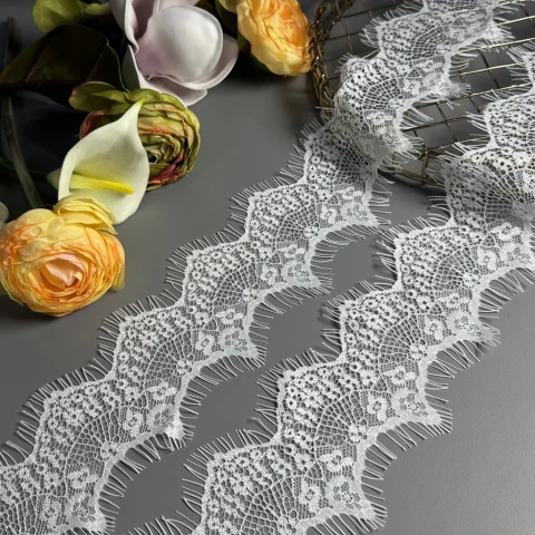 Мереживо французьке J73128 6.5 см. (20*3 м.), теплий білий