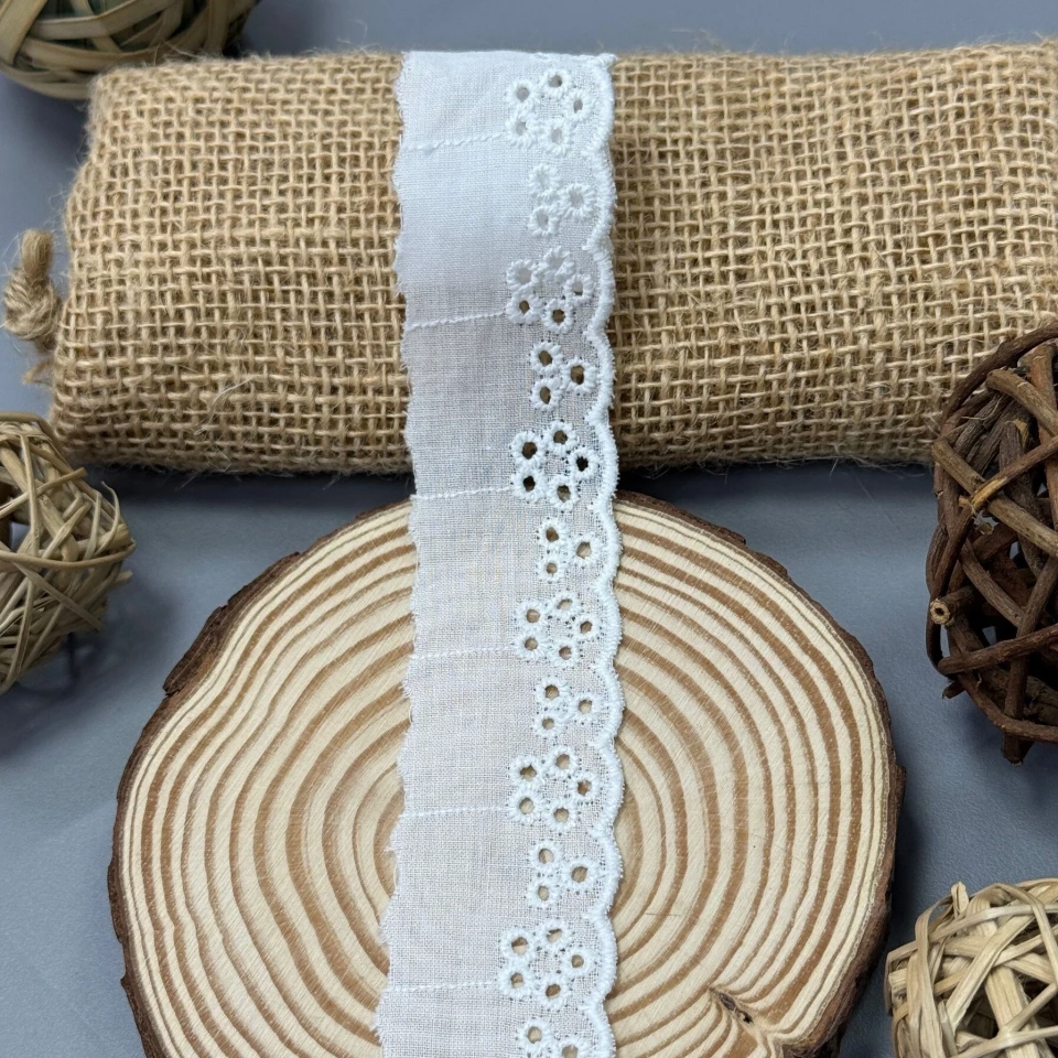 Мереживо прошва А17 3,5см.(20 ярдів/18,2 м.), білий