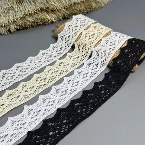 Мереживо макраме 7920 4 см.(100 ярдів/91,4 м.), білий