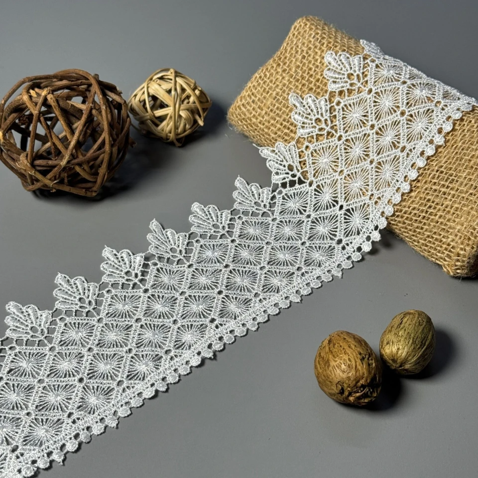 Мереживо поліестер 184 9 см. 9 см.(19-19.5 метрів), молочний (19.5 метрів)