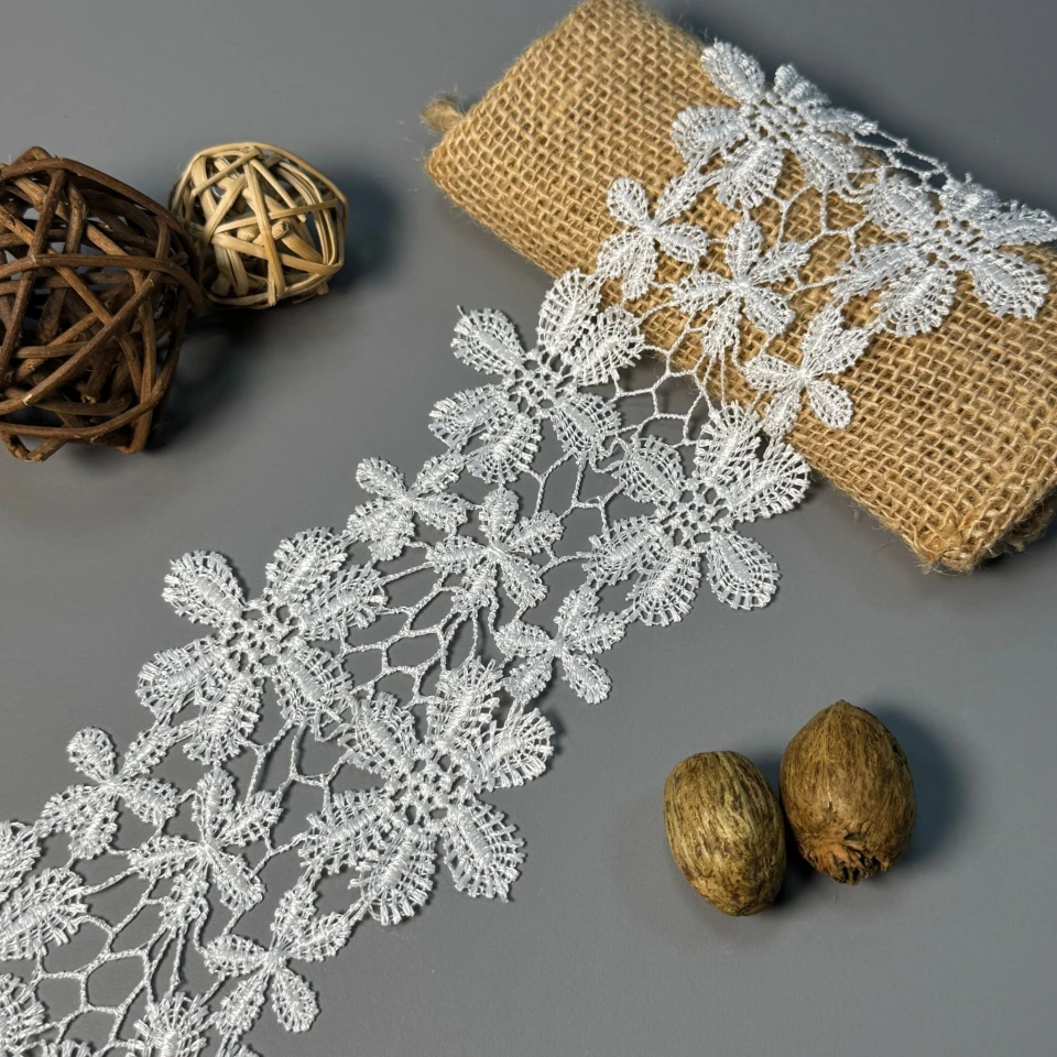 Мереживо поліестер 132 10 см.(21.5 метрів), білий