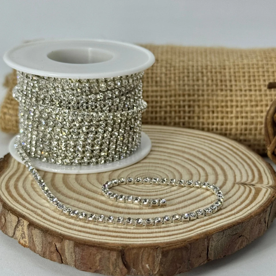 Цепі камні на бабінах ss 8 2.5 мм (10 ярдів), срібло