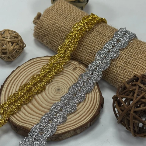 Тасьма люрекс 10771 (20 ярдів/18,28 м.), золото