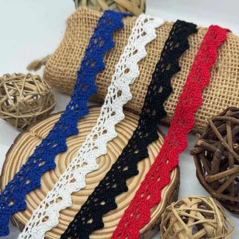 Мереживо макраме 8284 2см.(300 ярдів/274,3 м.), білий