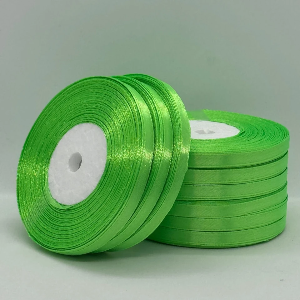Стрічка атласна 0.6 см (10*36 ярдів), 52 яскраво зелений