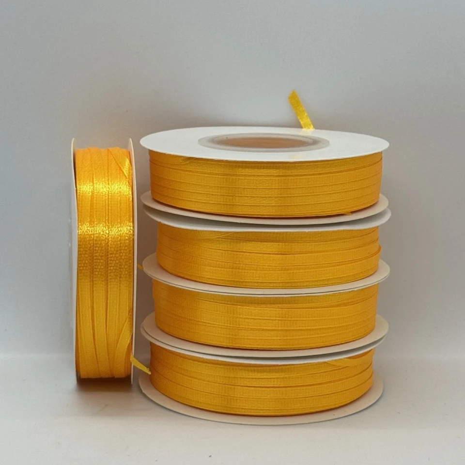 Стрічка атласна 0.3 см (5*100 ярдів), 16 темний жовтий