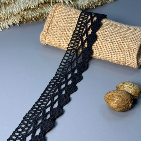 Мереживо макраме 5206 4 см.(100 ярдів/91,4 м.), чорний