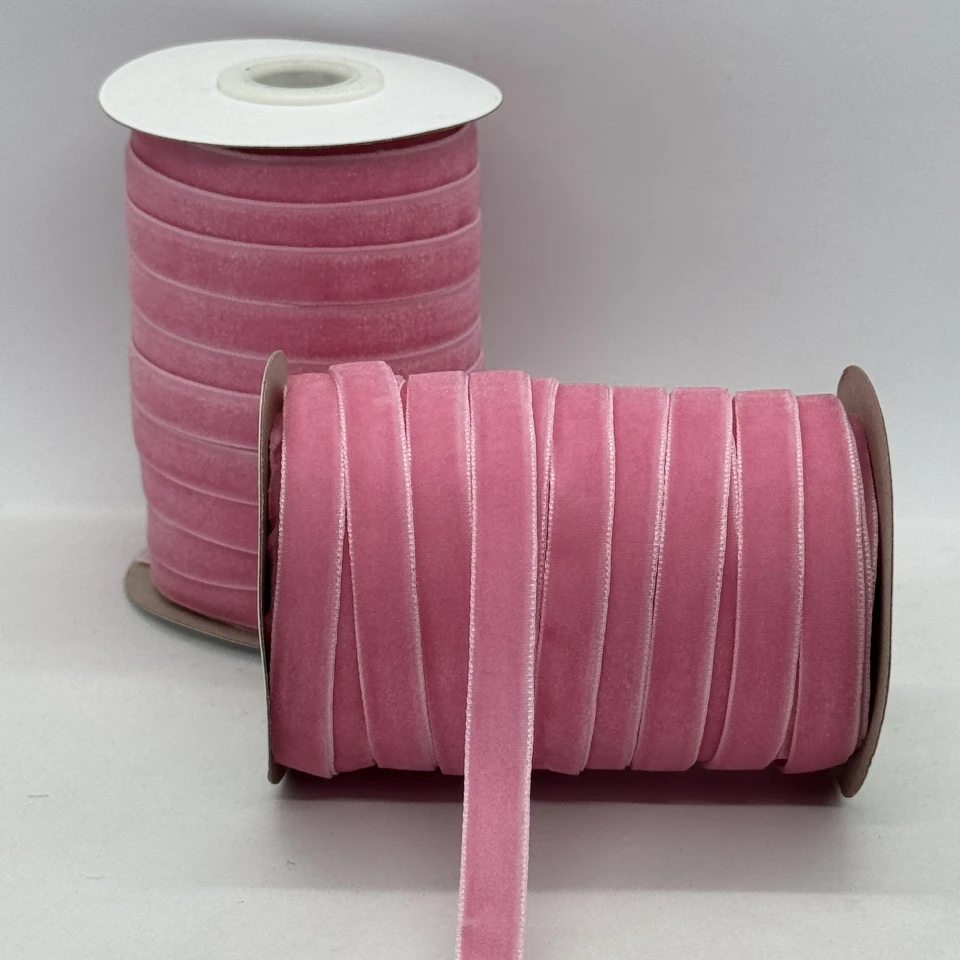 Стрічка оксамит 1 см (25 ярдів/22,75 м.), 75 рожевий