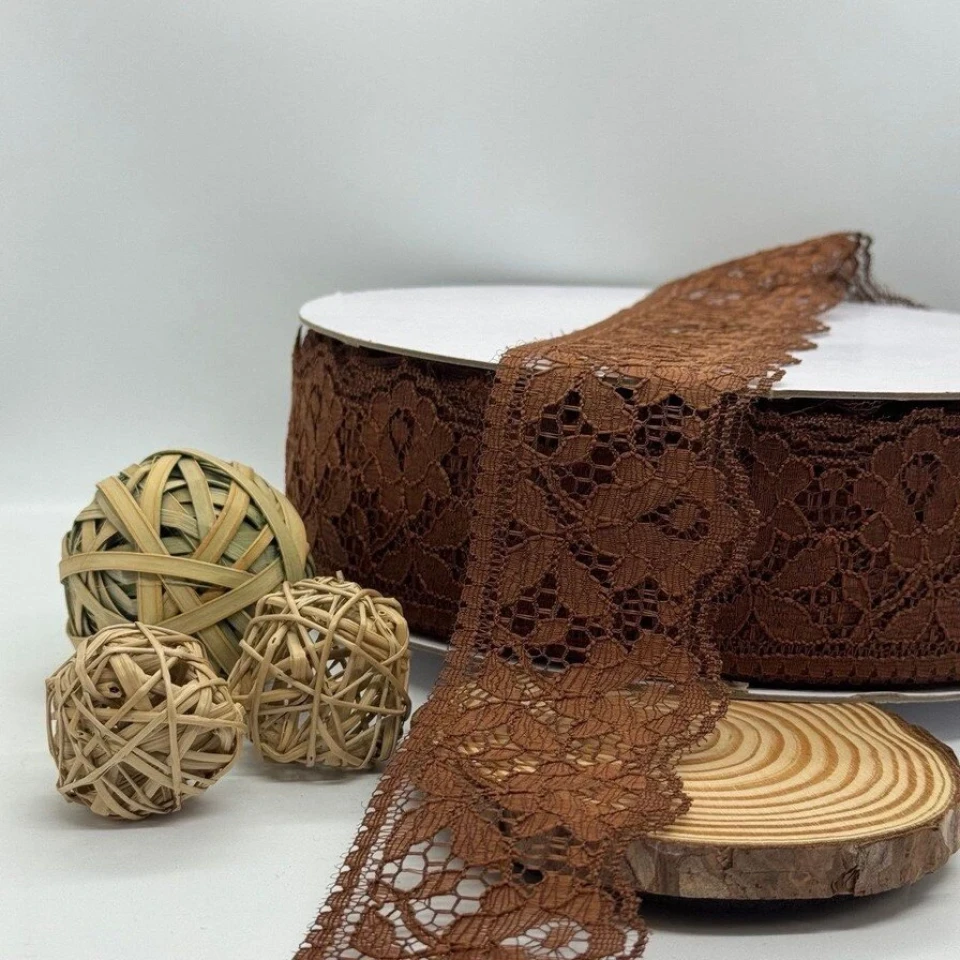 Мереживо поліестр кольорове 101 6 см (100 ярдів/91 м.), 13 коричневий