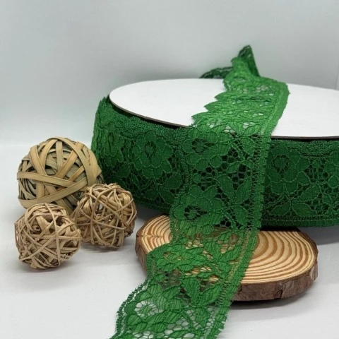 Мереживо поліестр кольорове 101 6 см (100 ярдів/91 м.), 40 зелений