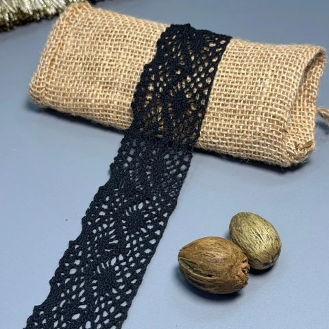 Мереживо макраме 5669 4 см (200 ярдів/182,8 м), чорний
