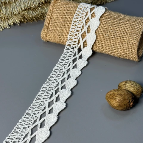 Мереживо макраме 5206 4 см.(100 ярдів/91,4 м.), молочний