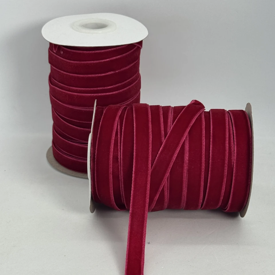 Лента бархат 1 см (25 ярдов/22,75 м.), 81 темный коралловый