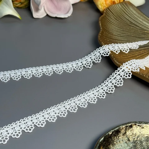 Мереживо поліестер ВВ104559 2 см.(30 ярдів/27.3 м.), теплий білий
