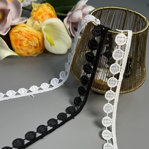 Мереживо поліестер ВВ104785 2 см.(30 ярдів/27.3 м.), білий