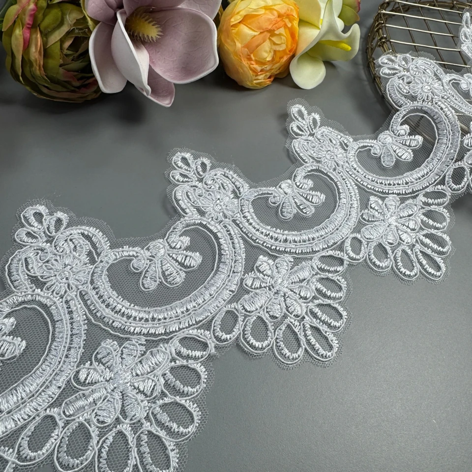 Мережево з кордовую ниткою Т600017 13 см.(16 ярдів/14.6 м.), білий