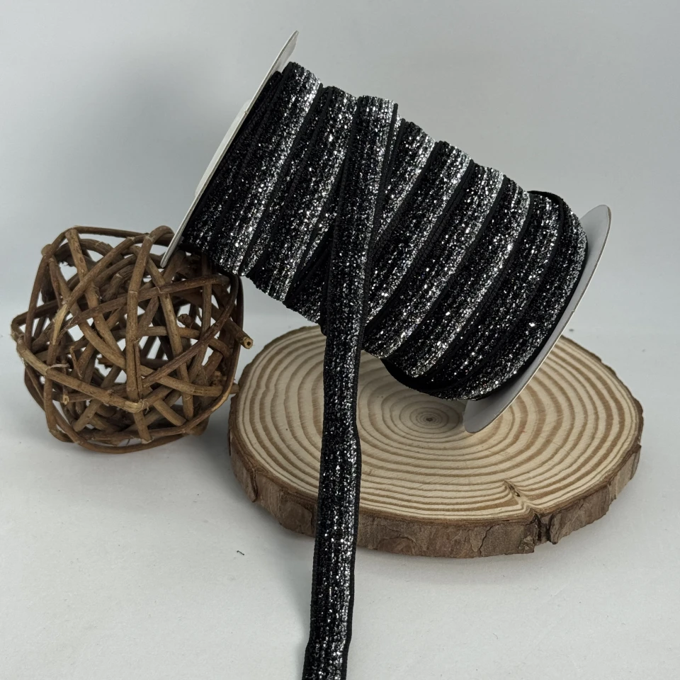 Стрічка оксамитова парча люрекс 1 см (25 ярдів/22,75 м.), 45 чорний + срібло