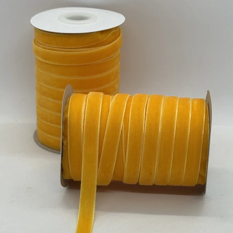 Стрічка оксамит 1 см (25 ярдів/22,75 м.), 19 жовтий