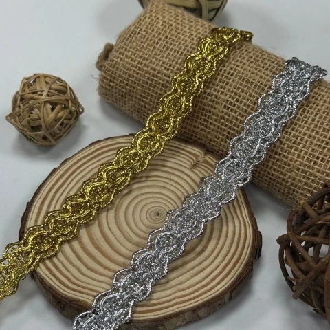 Тасьма люрекс 13-7134 (20 ярдів/18,28 м.), золото