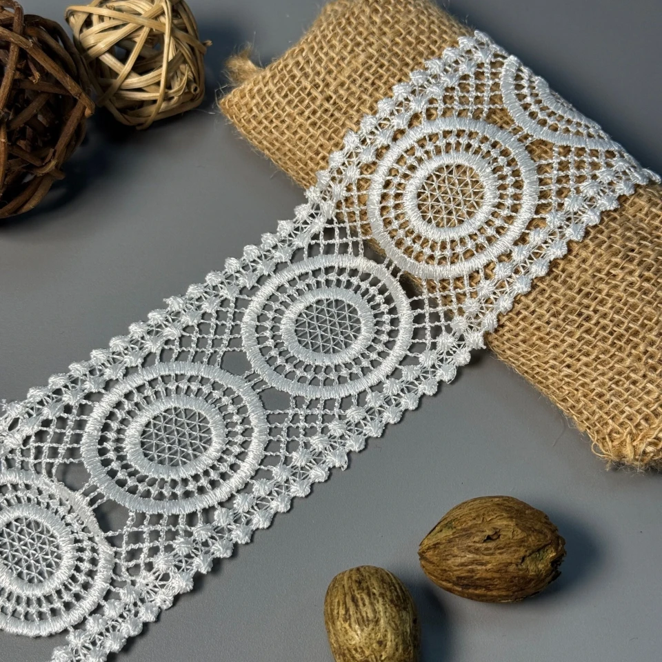 Мереживо поліестер 216 7 см.(20 метрів), молочний