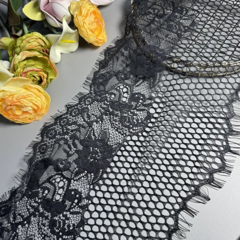 Мереживо французьке J73084 27 см. (10*3 м.), чорний