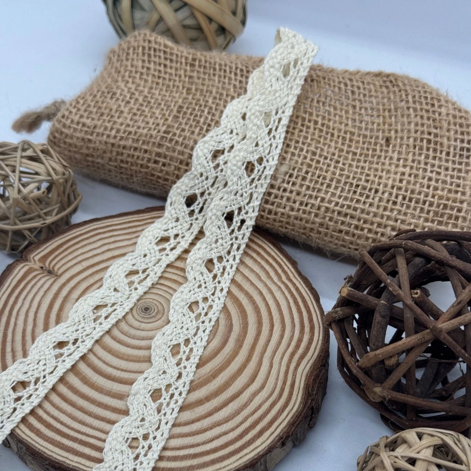 Мереживо макраме 7623 1,5 см (200 ярдів/182,8 м.), молочний